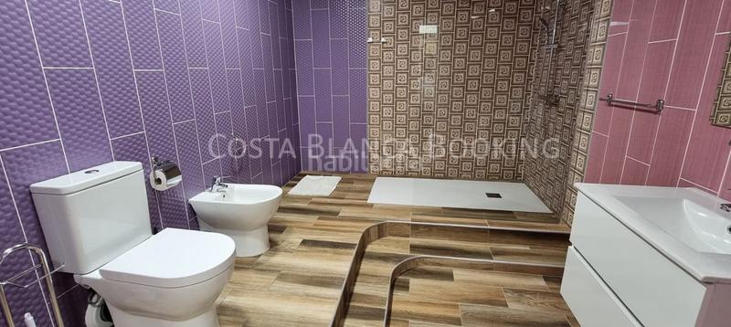 Foto ff0464e5-472b-4e43-a62e-e81b57bc9c19. Chalet con riscaldamento parcheggio piscina in Altea la vella Altea