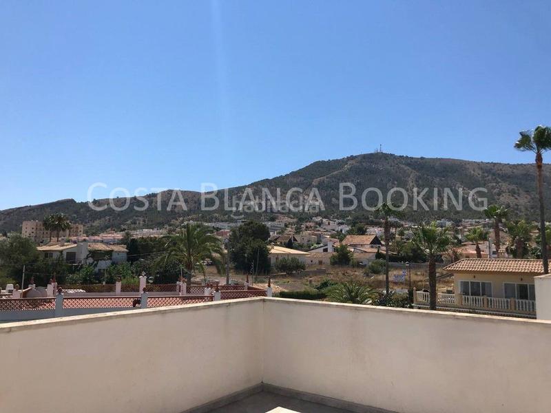 Foto 183406c4-6a1b-4786-8ad5-68b971a1ae8c. Xalet amb calefacció aparcament piscina a L´Albir Alfàs del Pi (l´)