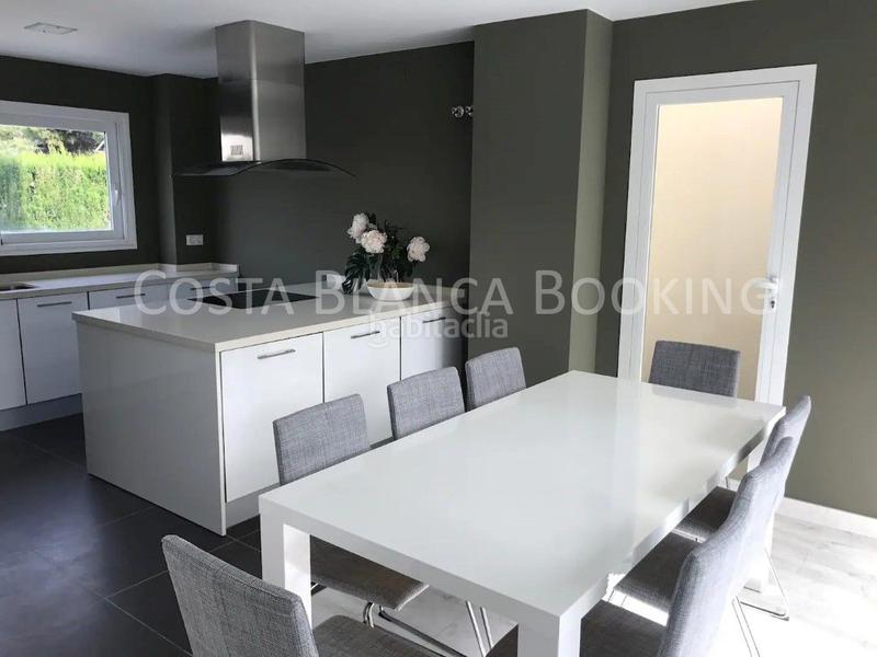 Foto 5e0f1ae4-ed8c-467c-a377-b9a93ee0f502. Xalet amb calefacció aparcament piscina a L´Albir Alfàs del Pi (l´)