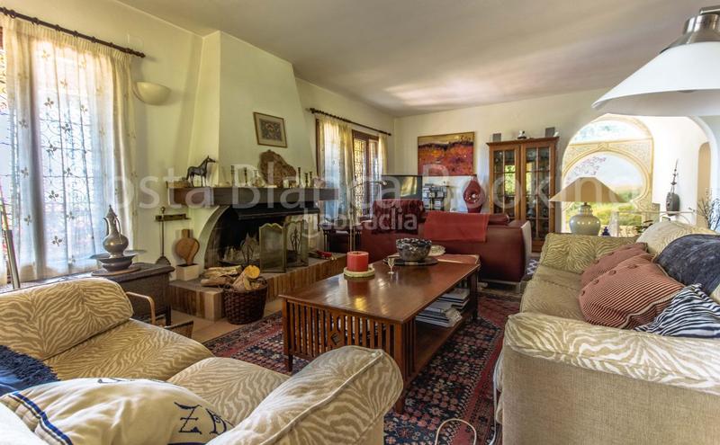 Foto 744cf859-cfc7-42a1-925d-bbfd493c4c2d. Chalet avec chauffage parking piscine dans Altea la vella Altea