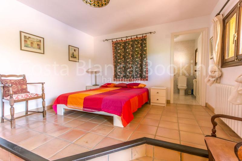 Foto c65d6e7b-61e1-4ef9-906a-55a9b1bed0fe. Chalet avec chauffage parking piscine dans Altea la vella Altea