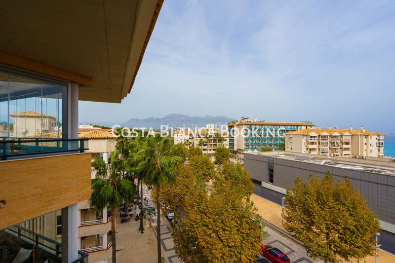 Foto d3042030-fef3-451d-8277-4423857cf0f4. Àtic amb calefacció aparcament a L´Albir Alfàs del Pi (l´)
