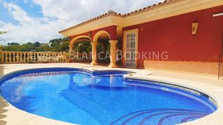 Chalet en Altea la Vella. Chalet en venta en altea, 3 dormitorios.