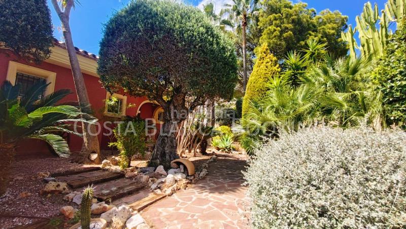 Foto af76d580-e1d0-485c-b4a5-676d0a819ea3. Chalet  en venta , 3 dormitorios. en Altea la vella Altea