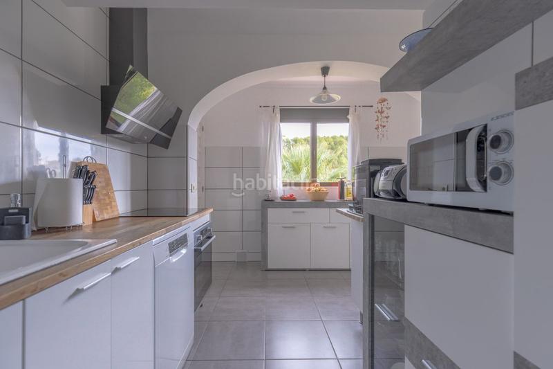 Foto 7eee47db-ab6a-4680-ab80-292928a1d3a7. Apartamento  en venta en urbanizaciones, 2 dormitorios. en Altea