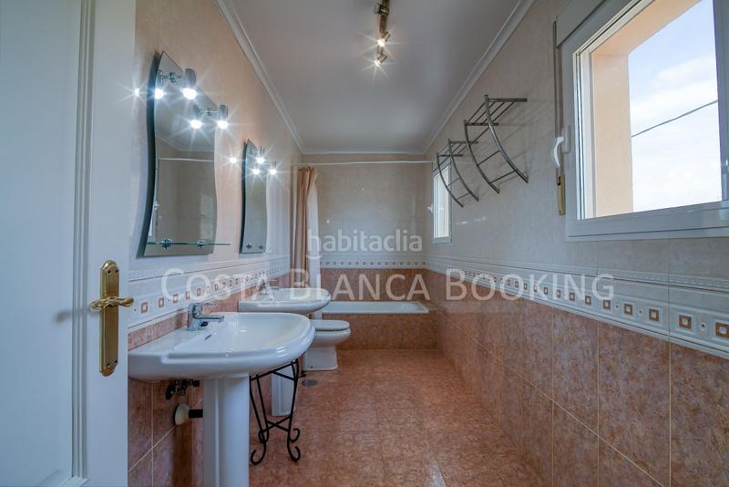 Foto 30e3ae01-253d-42f3-b72b-d94dd2f23518. Chalet con parcheggio in L´Albir Alfàs del Pi (l´)