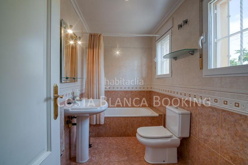 Foto 5c1b268c-77ba-4b88-8a4f-2ec35f0a065c. Chalet con parcheggio in L´Albir Alfàs del Pi (l´)