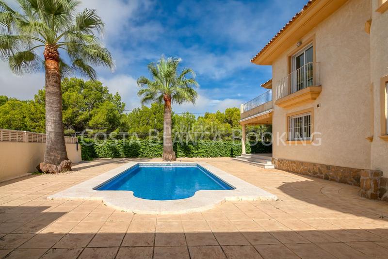 Foto 9b5a495b-6418-4c0f-8ec1-5a8401148976. Chalet con parcheggio in L´Albir Alfàs del Pi (l´)