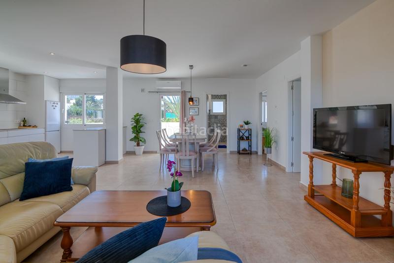 Foto daa553fb-bf26-4e84-b773-0830dcfeb843. Xalet amb calefacció aparcament piscina a L´Albir Alfàs del Pi (l´)