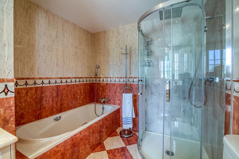 Foto 39137a2f-ad90-4fb1-9038-a88e4376e551. Chalet  en venta en colonia escandinaviacautivador, 4 dormitorios. en Alfàs del Pi (l´)