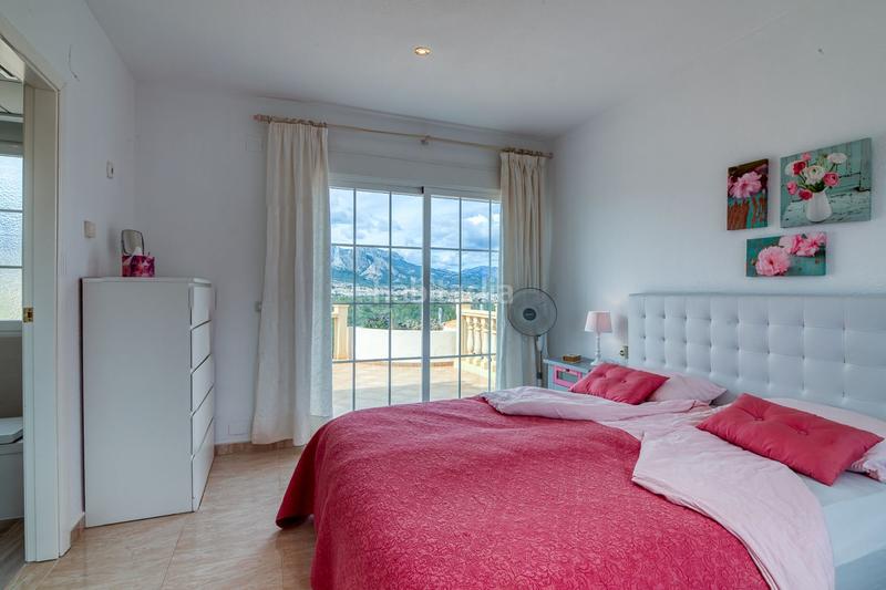 Foto 673678a5-6e53-4dac-b04f-efe923c19f0b. Chalet  en venta en colonia escandinaviacautivador, 4 dormitorios. en Alfàs del Pi (l´)
