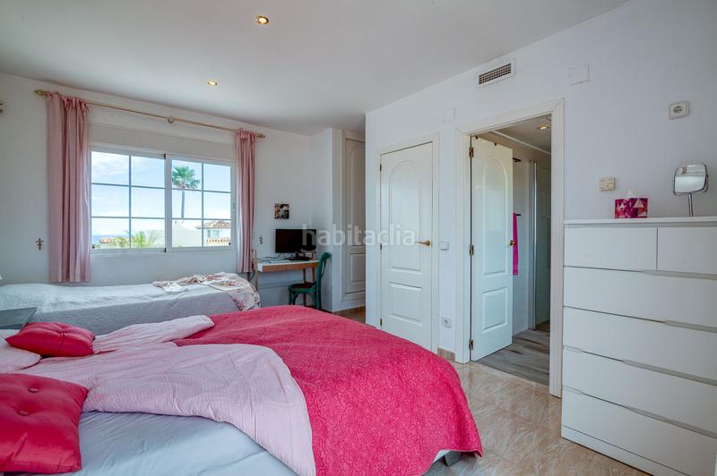 Foto 741c8ac7-9711-4e9d-9a87-bcdc0e94b67b. Chalet  en venta en colonia escandinaviacautivador, 4 dormitorios. en Alfàs del Pi (l´)