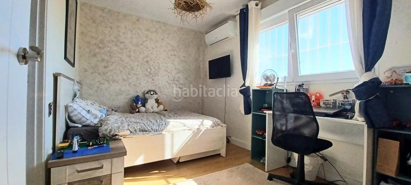 Foto f271098d-b4d9-4f3e-9e14-098fd087042d. Chalet  en venta en buenavista, 3 dormitorios. en Nucia (la)