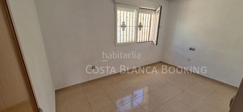 Foto 07fc8807-cd3b-4b5d-acee-4e2f09008be6. Chalet con riscaldamento parcheggio piscina in Coloma Nucia (la)