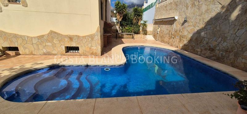 Foto a1be0e0f-f16c-4459-a204-7fbe3106b697. Chalet con riscaldamento parcheggio piscina in Coloma Nucia (la)