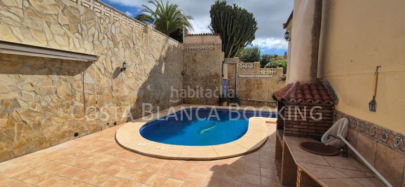 Foto e0a3c8ac-5cf3-4339-8c7f-7933ba6603e3. Chalet con riscaldamento parcheggio piscina in Coloma Nucia (la)
