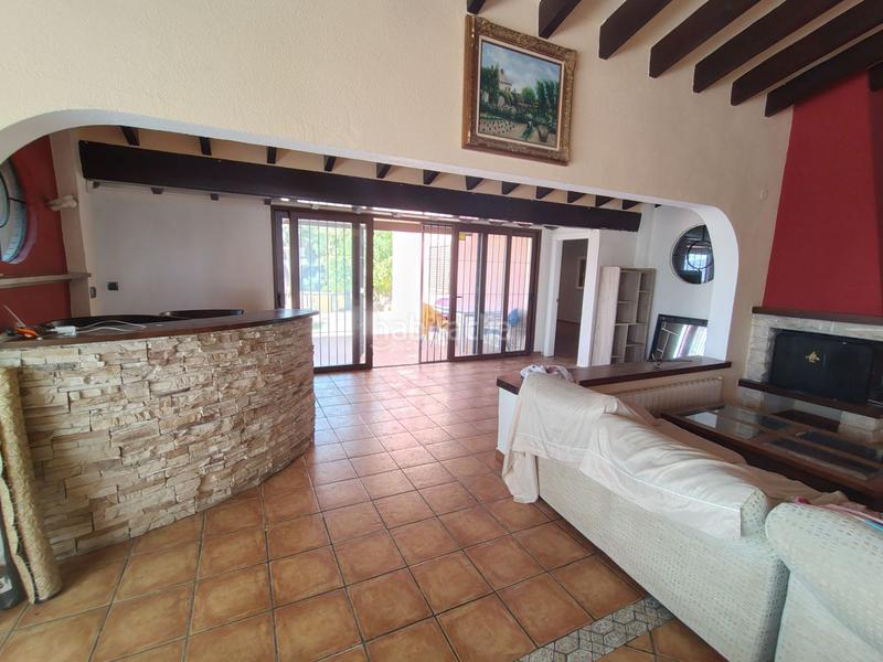Foto ea40b338-7df4-4576-b4be-0de65b7c9524. Chalet  en venta en Barranco Hondo, 6 dormitorios. en Nucia (la)