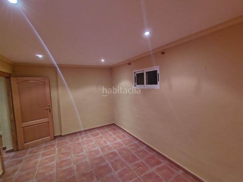 Foto fe8d05a0-4fef-43a8-a4f9-7de2455fde3a. Chalet  en venta en Barranco Hondo, 6 dormitorios. en Nucia (la)