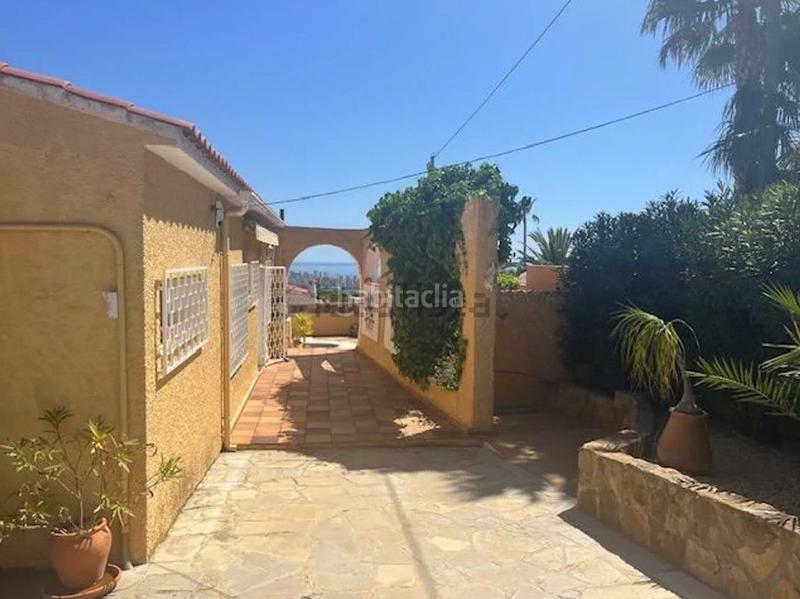 Foto ac75060c-084b-4d88-8c84-d4ed5dda5c68. Chalet  en venta en Coloma, 4 dormitorios. en Nucia (la)