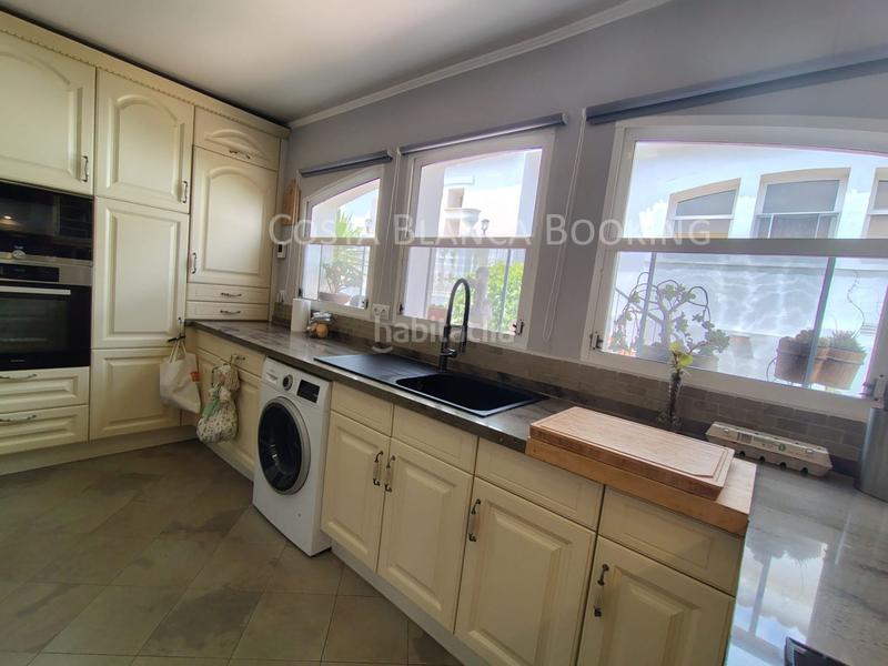Foto c21f4aa7-db6d-4056-9bdc-d950f14d673c. Chalet  en venta en nucia la, 3 dormitorios. en Nucia (la)