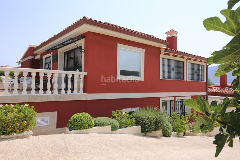 Foto 8a46f62d-08f0-4ce3-8f42-d6d7d7d5eb8e. Chalet  en venta en urbanizaciones, 9 dormitorios. en Alfàs del Pi (l´)