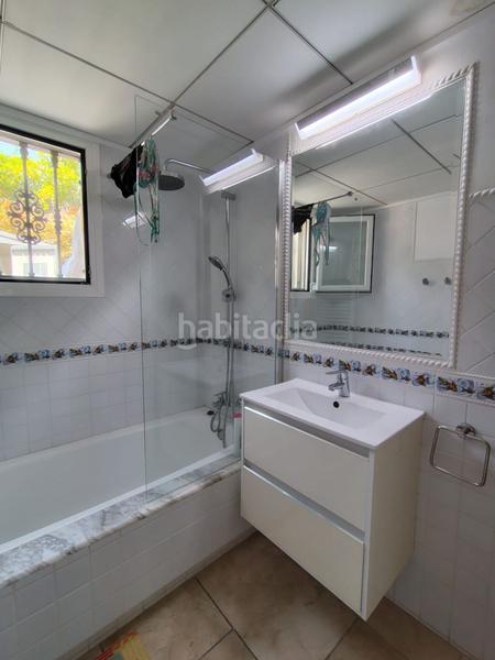 Foto ec36151d-cf5c-4dea-b9d6-8a43ee5c907b. Chalet  en venta en urbanizaciones, 9 dormitorios. en Alfàs del Pi (l´)