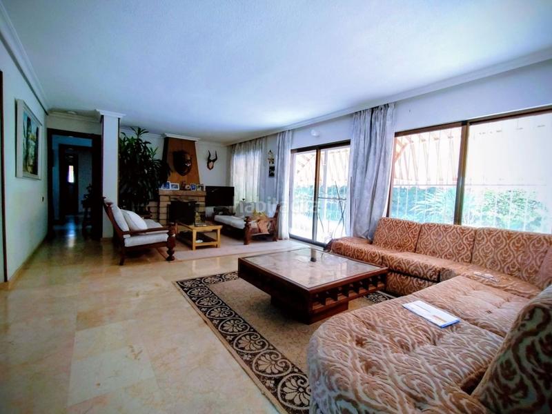 Foto 4d08bd9f-c833-4e4d-99a8-3f4063d0a842. Chalet con parcheggio piscina in L´Albir Alfàs del Pi (l´)