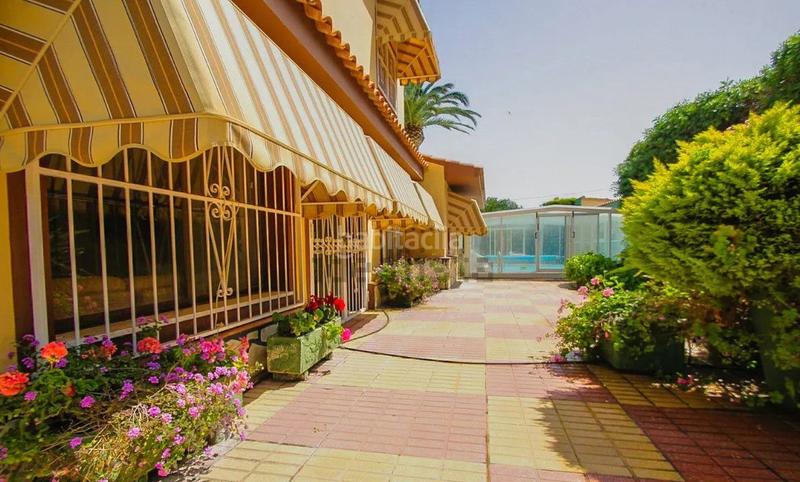 Foto 54ee759f-80de-48f7-b8f8-7d9742862d7e. Chalet con parcheggio piscina in L´Albir Alfàs del Pi (l´)