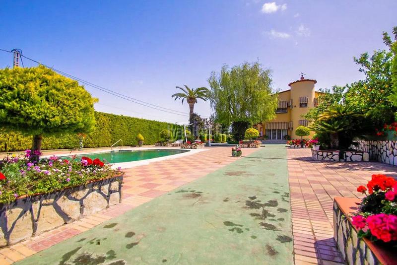 Foto c49b9911-c5c7-4252-8e08-ed79be653761. Chalet con parcheggio piscina in L´Albir Alfàs del Pi (l´)