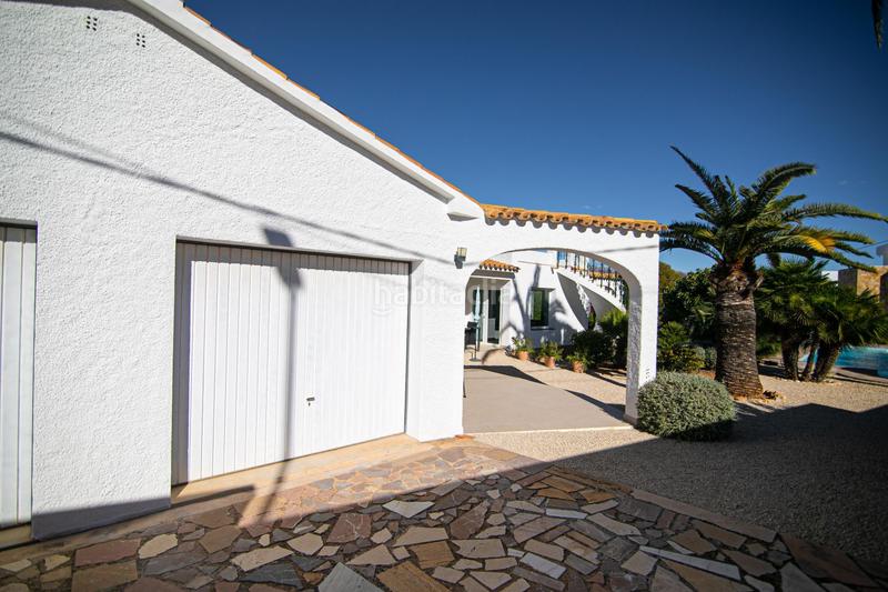 Foto 7e809349-b50f-4347-aa37-7d446e363e90. Xalet amb calefacció aparcament a L´Albir Alfàs del Pi (l´)