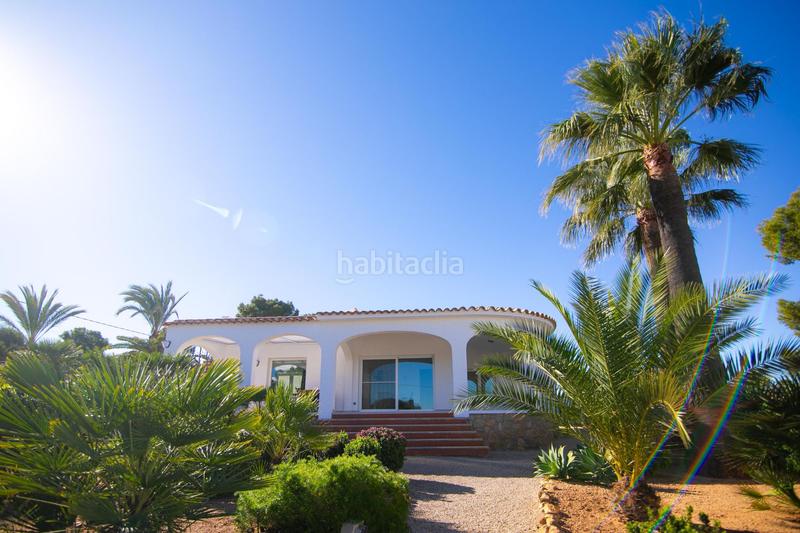 Foto a62af732-8a30-4f0c-966b-35545619ee40. Xalet amb calefacció aparcament a L´Albir Alfàs del Pi (l´)