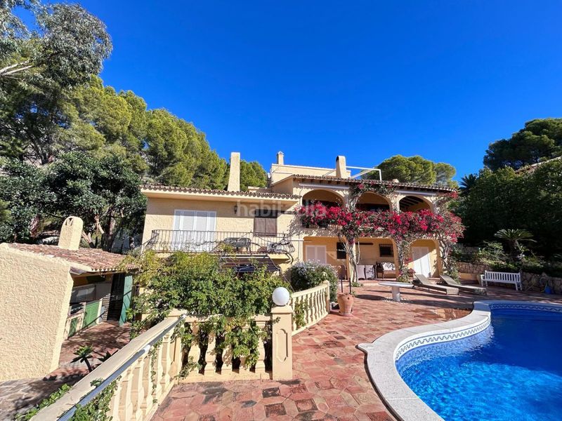 Foto a08b2944-58f7-4618-9118-3b25b8cf9c10. Chalet exclusivo chalet con piscina privada en Altea la vella Altea