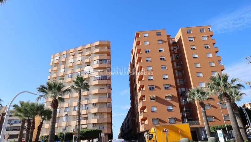 Foto 97d635e3-2b5a-4038-91d0-18406bfc09a2. Apartament amb calefacció a Centro Urbano Vila Joiosa (la)