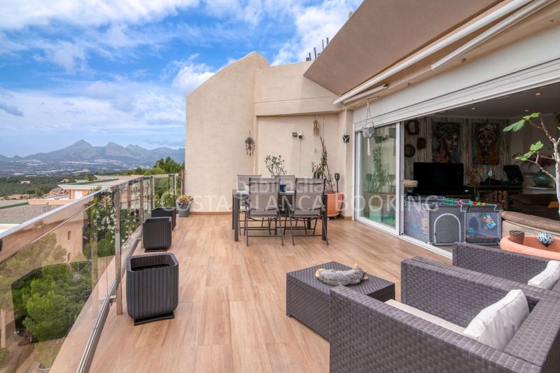 Foto 34883f99-54d5-498d-8d4b-bfa1e580f73e. Ático en Altea la vella Altea