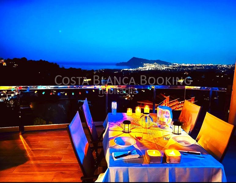 Foto 3cf08f72-97ea-44a6-a93c-49daf2ec1a73. Ático en Altea la vella Altea