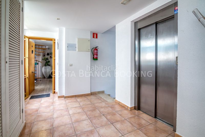 Foto da294cdd-905d-4cd2-bd16-7a1ead52389f. Àtic amb aparcament a Altea la vella Altea