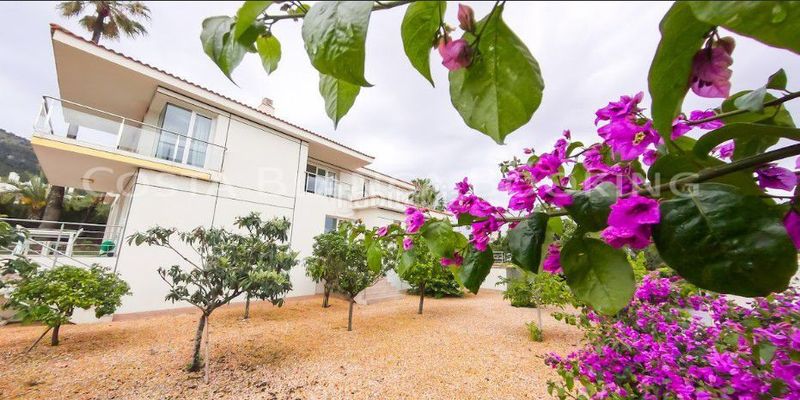 Foto c61b5012-1043-478b-a867-259d3a37c453. Chalet en L´Albir Alfàs del Pi (l´)