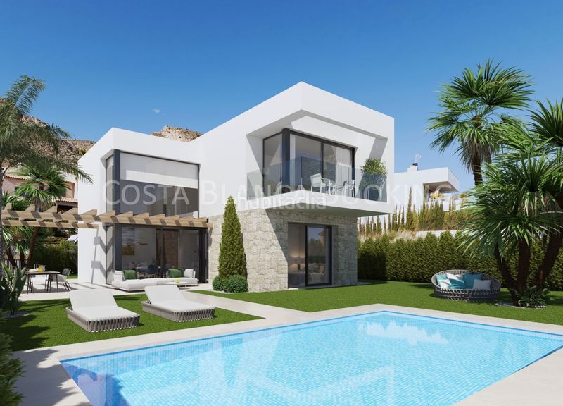 Foto fba54217-48c4-4dff-ae5b-6b5da075365f. Chalet últimas 2 villas exclusivas disponibles llave en mano en sierra cortina en Finestrat