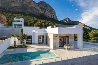 Chalet in La Paz. Villas exclusivas con vistas al mar y al monte ponoig