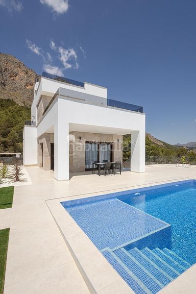 Foto 7dea86e3-c8b4-404b-9711-5a10e4a03133. Xalet amb aparcament piscina a La Paz Polop