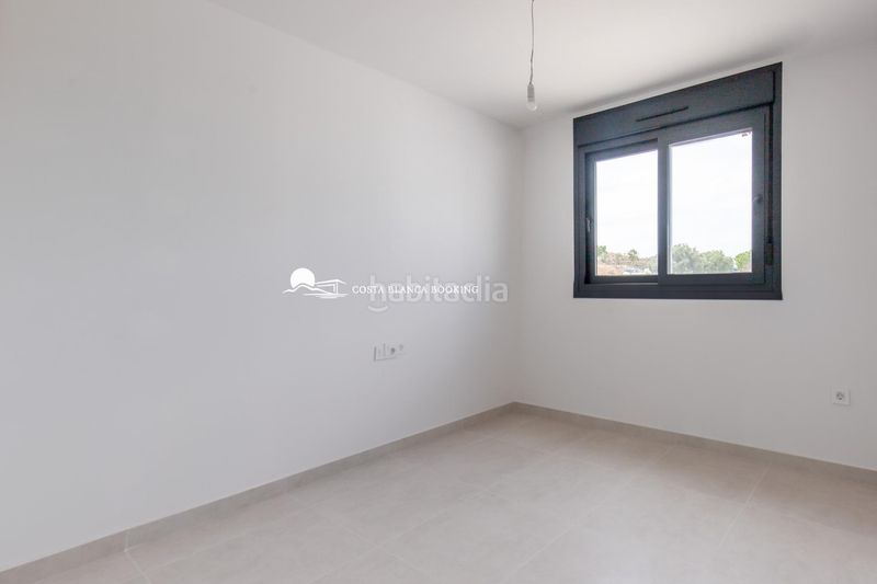 Foto 4d062726-9578-4032-a4d0-78c51bd5878c. Chalet amplio chalet de obra nueva situado a tan sólo 10 minutos del centro de el campello. en Busot