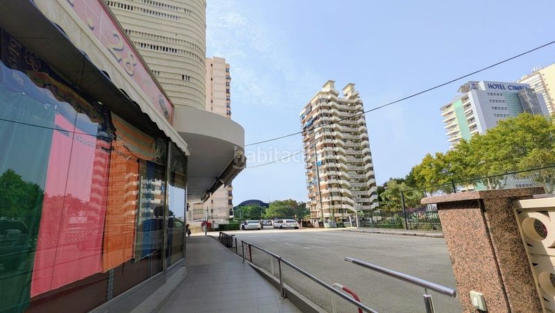 Foto 42699f67-ba46-4852-a9f1-0ac53eb744b9. Estudi amb aparcament a Playa Levante Benidorm