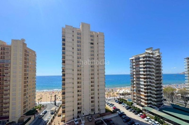 Foto fb794f23-7bff-47ad-baf0-1140badac944. Estudi amb aparcament a Playa Levante Benidorm