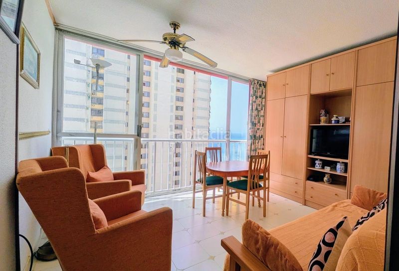 Foto fdeaf47a-4c88-4758-94f6-4477137710fe. Estudi amb aparcament a Playa Levante Benidorm