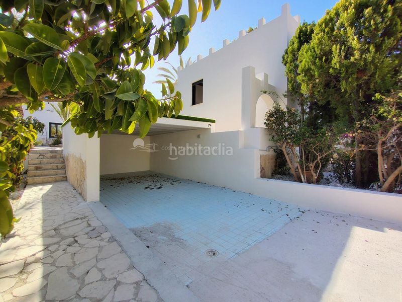 Foto f0487504-392a-4c93-9266-fba2b930cc04. Xalet amb aparcament piscina a L´Albir Alfàs del Pi (l´)