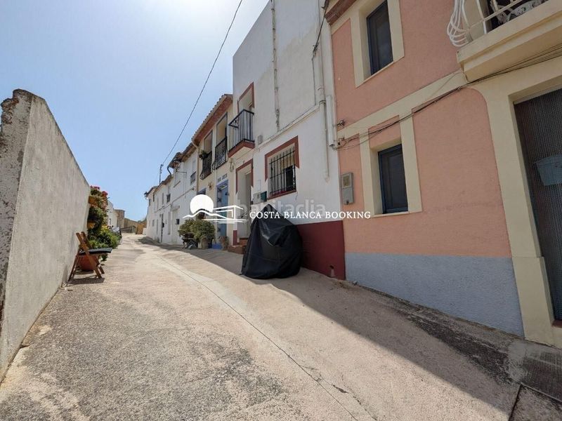 Foto 075cc02f-eb14-4e53-9309-88810ee0593f. Casa casita con encanto con impresionantes vistas a la montaña en Bolulla