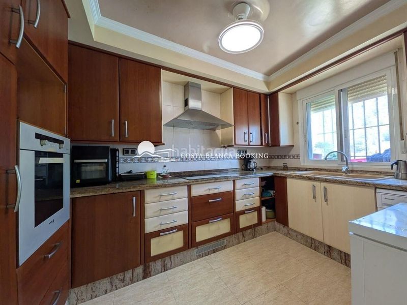 Foto 997859d0-b24e-484d-9ec8-345ad89a8b5b. Casa casita con encanto con impresionantes vistas a la montaña en Bolulla