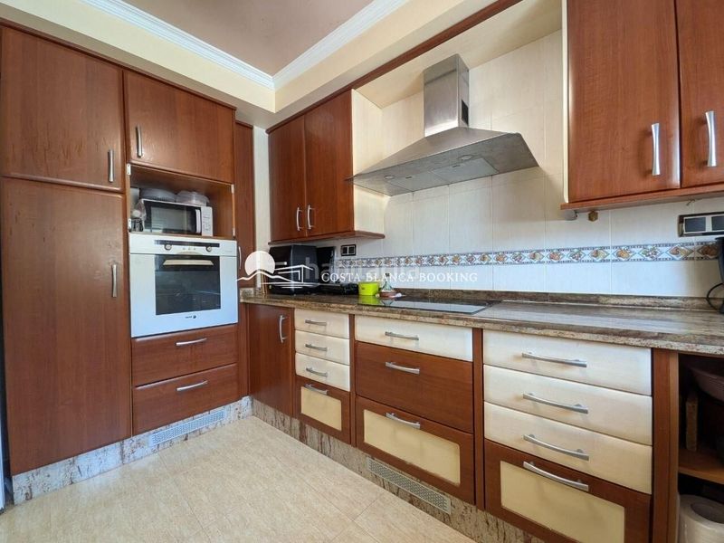 Foto e535a4d6-adfc-42f5-987b-2902cf6e92a7. Casa casita con encanto con impresionantes vistas a la montaña en Bolulla