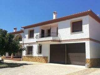 Casa en Yeste. Se vende fantastica villa de campo en la poblacion de yeste !!!