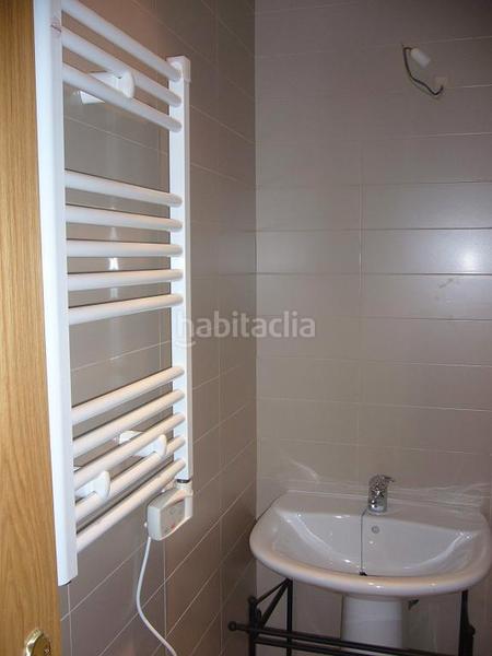 Foto 6d4965f3-e0e1-4ff1-8790-a57fd3358feb. Apartament amb calefacció aparcament a Puerta de Cuartos-Avenida de Portugal Talavera de la Reina